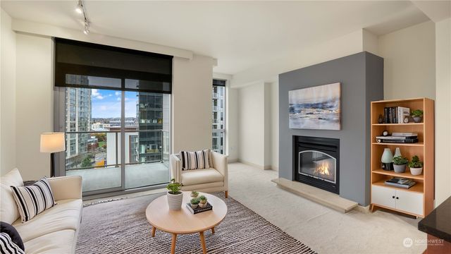 $699,950 | 10610 Northeast 9th Place, Unit 1408 | Downtown Bellevue