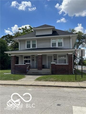 $1,600 | 272 East Parkview Avenue | State Plaza