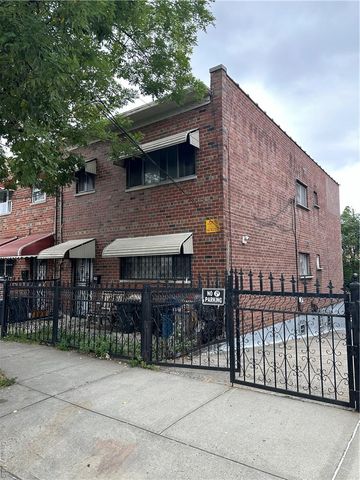 $849,000 | 823 East 214th Street | Williamsbridge