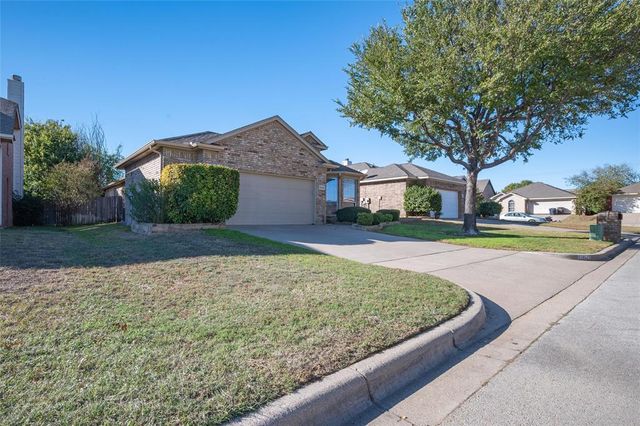 $285,000 | 10629 Cloisters Drive | Fossil Hill Estates