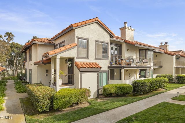 $939,000 | 2206 Martinique Lane | Oxnard Beach