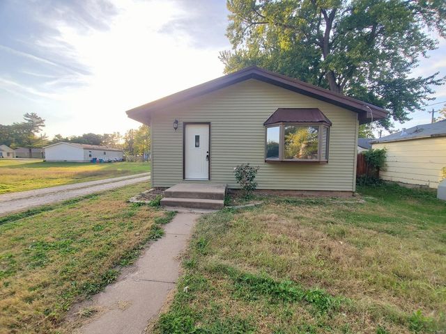 $127,900 | 505 10th Street | Canton