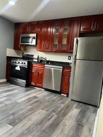 $3,200 | 72-21 48th Avenue | Maspeth