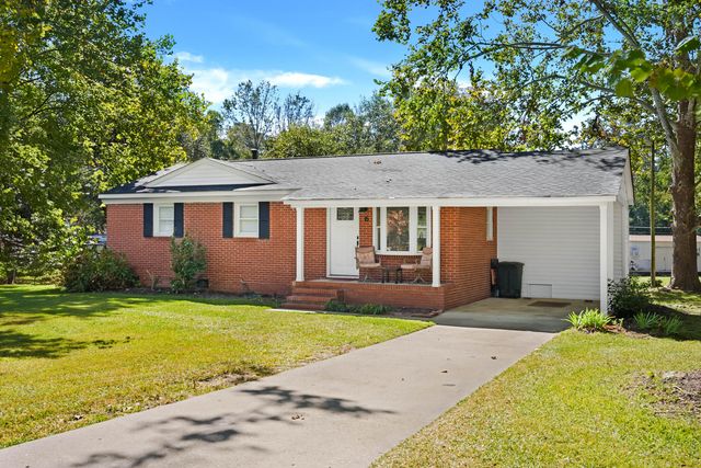 $230,000 | 6 Furman Drive