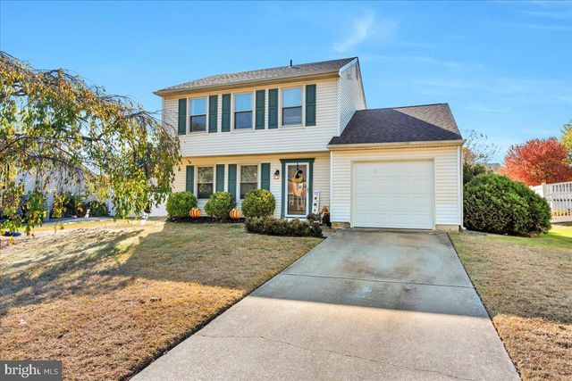 $340,000 | 315 Colonial Drive | Deptford