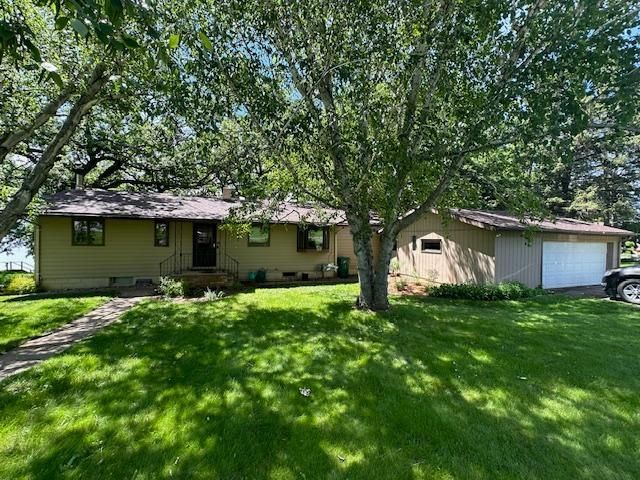 $379,000 | 39753 Apple Valley Road | Big Stone Township - Big Stone County