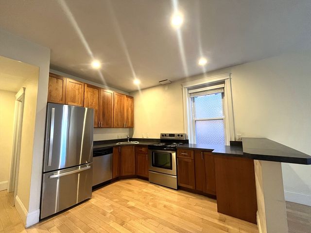 $2,150 | 73 Lubec Street, Unit 2F | East Boston