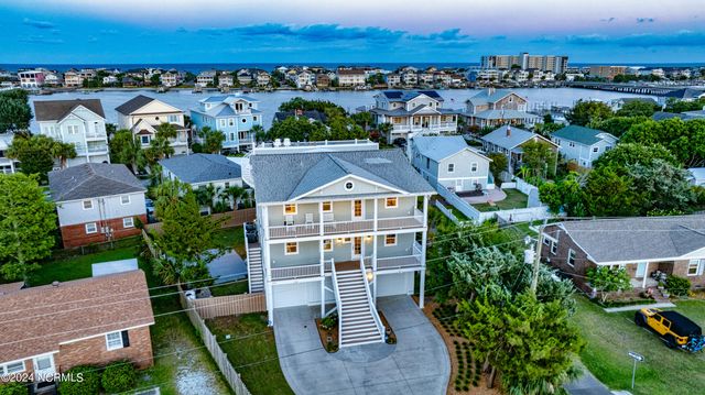 $2,895,000 | 202 Coral Drive | Shore Acres