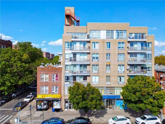 $638,000 | 103 Quentin Road, Unit B501 | Gravesend