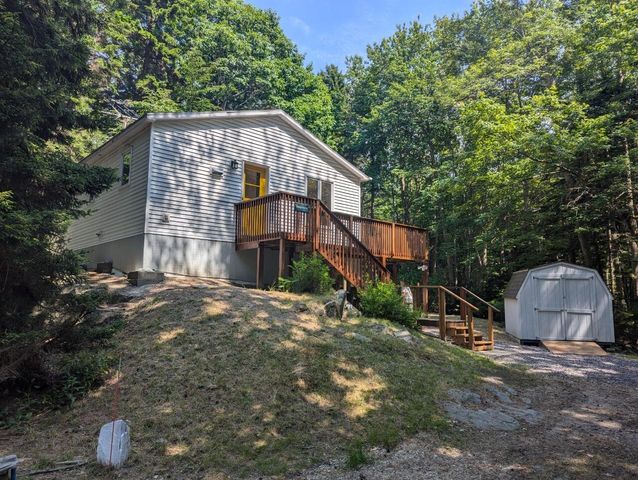 $498,500 | 391 Pleasant Avenue | Peaks Island