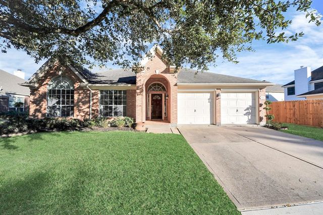 $359,000 | 15310 Oak View Trail