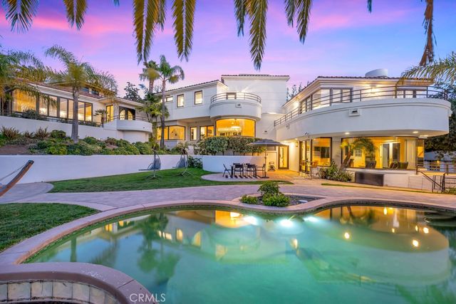 $3,675,000 | 31646 Foxfield Drive | Westlake Village