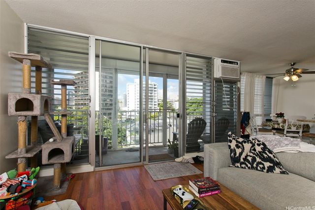 $410,000 | 757 Kinalau Place, Unit 504 | Punchbowl-Lower