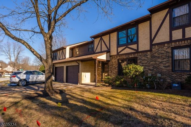 $695,000 | 47 Teaberry Drive, Unit 47 | North-Potters-New Dover