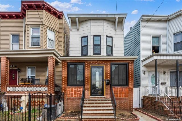 $639,000 | 88-23 75th Street | Woodhaven