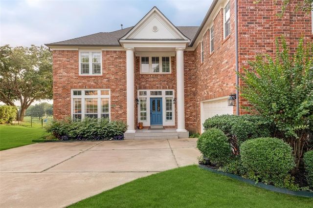 $899,000 | 1722 Shumard Oak Lane | Hackberry Creek