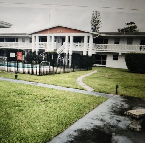 $160,000 | 1711 Northwest 46th Avenue, Unit 114 | Lauderhill