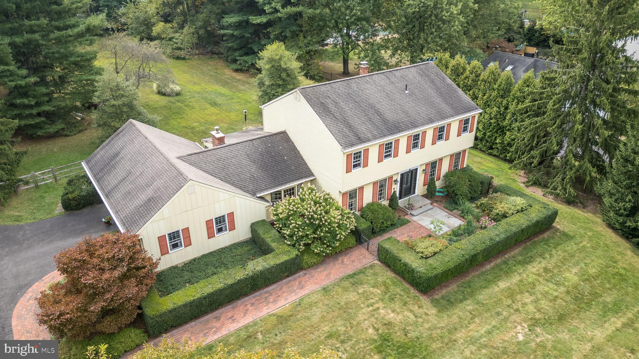 an aerial view of a house having outdoor space