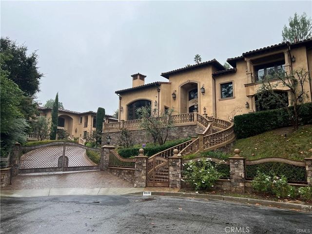 $12,975,000 | 3930 Royal Oak Place | Encino