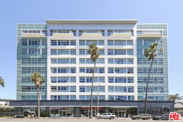 $7,500 | 3111 Vía Dolce, Unit 404 | Marina del Rey