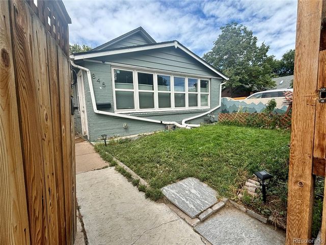 $615,000 | 845 Mariposa Street | Lincoln Park