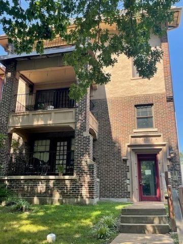 $1,100 | 5339 Pershing Avenue, Unit 2A | DeBaliviere Place