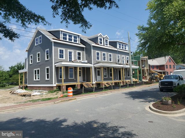 $950,000 | 228 South Water Street | Chestertown