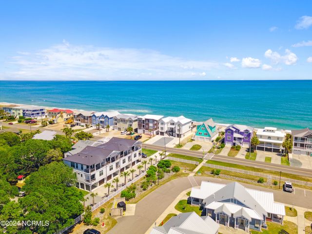 $3,200 | 1038 Fort Fisher Boulevard South, Unit C | Fort Fisher