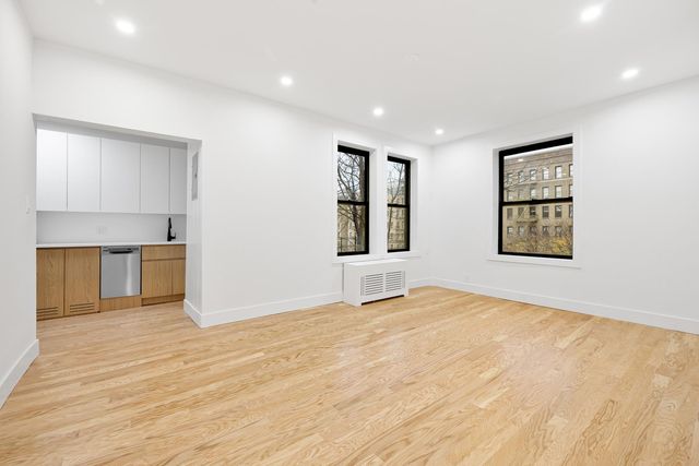 $545,000 | 801 Riverside Drive, Unit 4H | Washington Heights