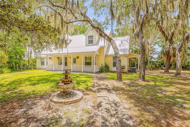 $545,000 | 102 South Singleton Avenue | Titusville