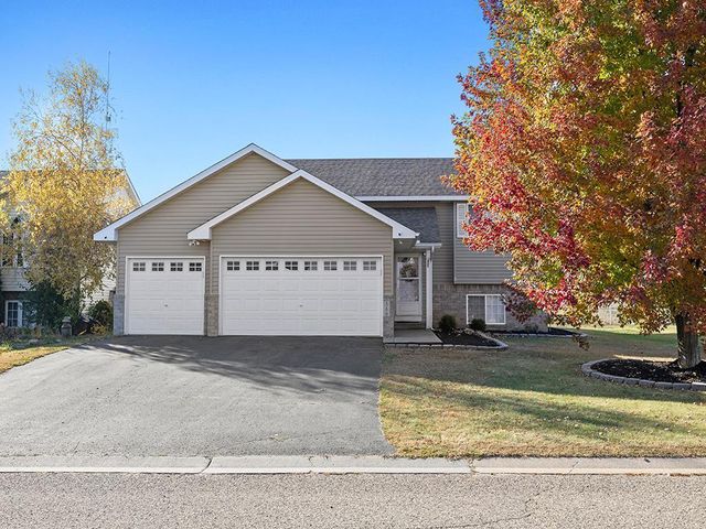 $370,000 | 346 Paquin Drive | Somerset Meadows