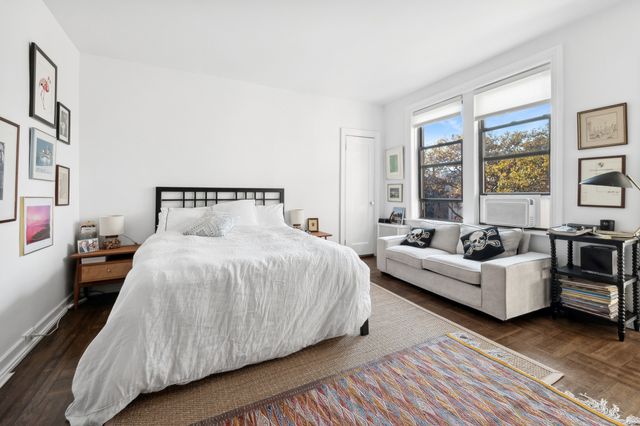 $4,500 | 270 West 11th Street, Unit 6A | West Village