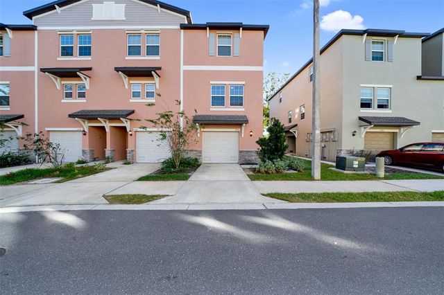 $3,500 | 4526 Tuscan Loon Drive | Palm River Townhomes