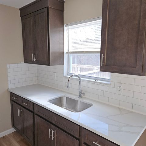 $1,750 | 373 Wolcott Street, Unit 377 | Bristol