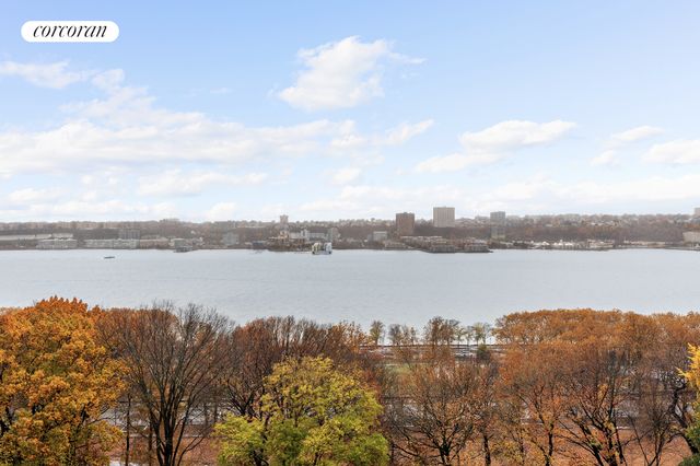 $2,395,000 | 315 Riverside Drive, Unit 11D | Upper West Side