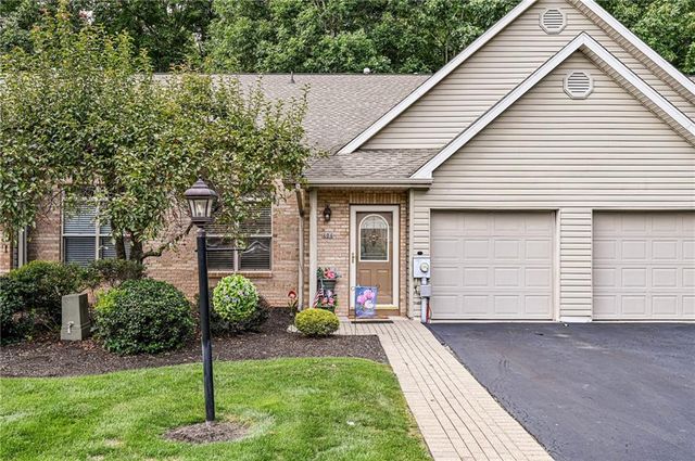 $226,500 | 404 Lawnview Way | Greensburg