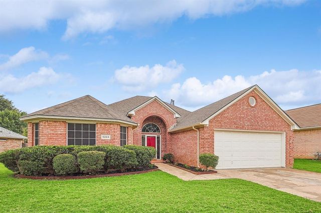 $430,000 | 6224 Roaring Springs Drive | North Richland Hills