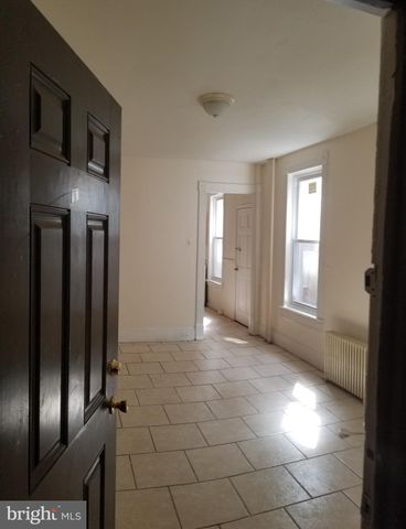 $950 | 808 Franklin Street, Unit 1 | Southeast Reading