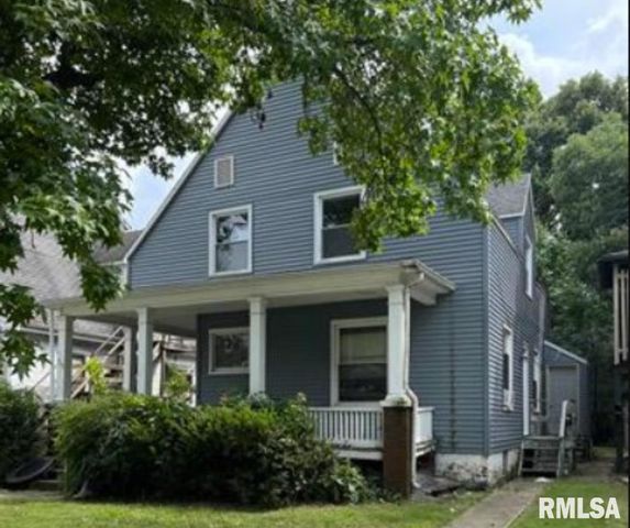 $825 | 726 West Monroe Street | Historic West Side