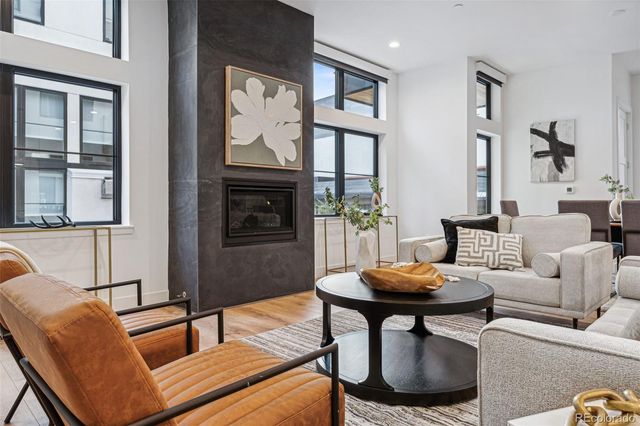 $1,580,000 | 838 Ash Street, Unit 1 | Hale