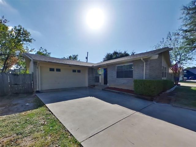 $1,919 | 2912 Candlewick Lane | Central Farmers Branch