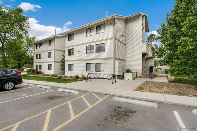 $215,000 | 1705 Heatheridge Road, Unit H204 | Foothills Green