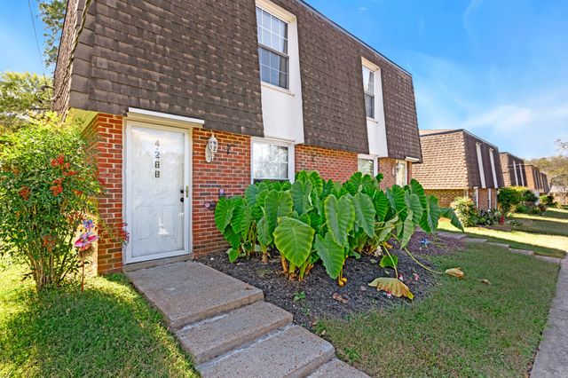 $225,000 | 428 B East Palestine Avenue, Unit B | Montague