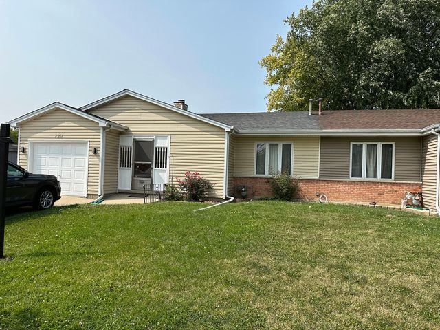 $265,000 | 720 Cheyenne Lane | Elgin