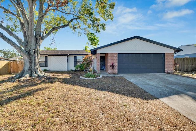 $475,000 | 502 Timber Bay Circle East | Oldsmar