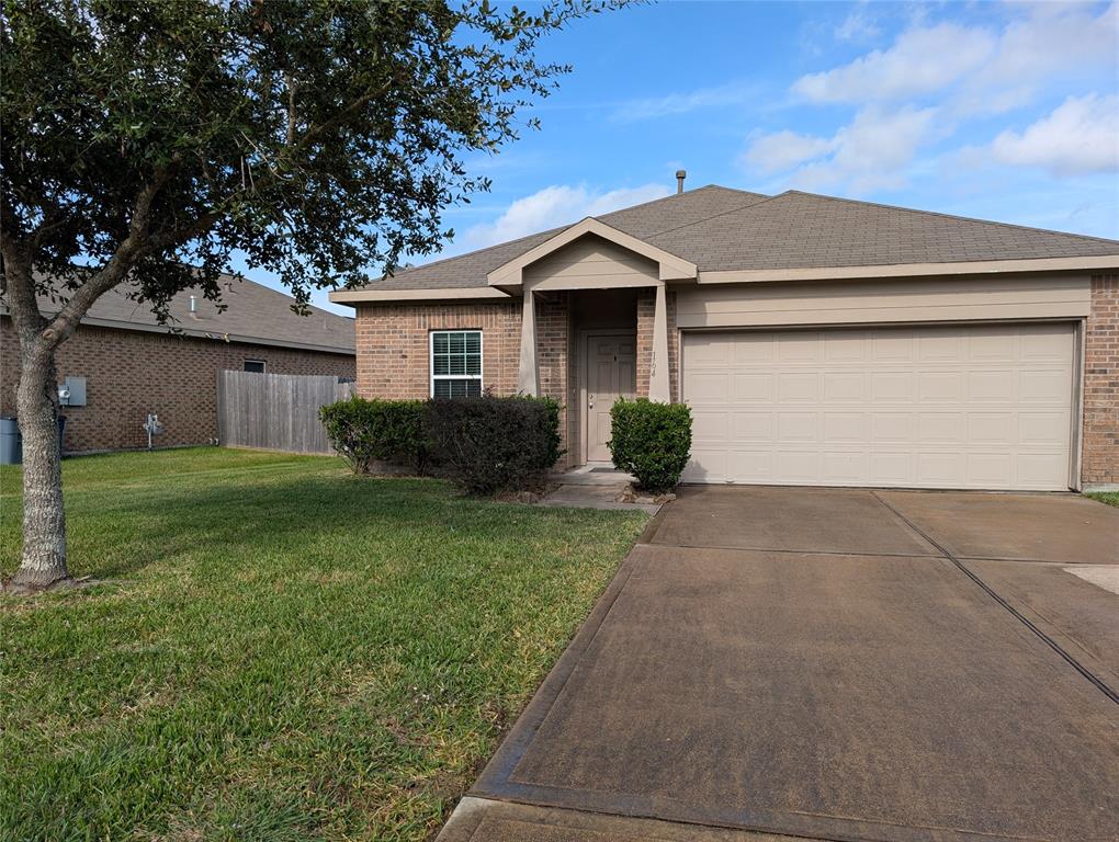 front view of house with a yard