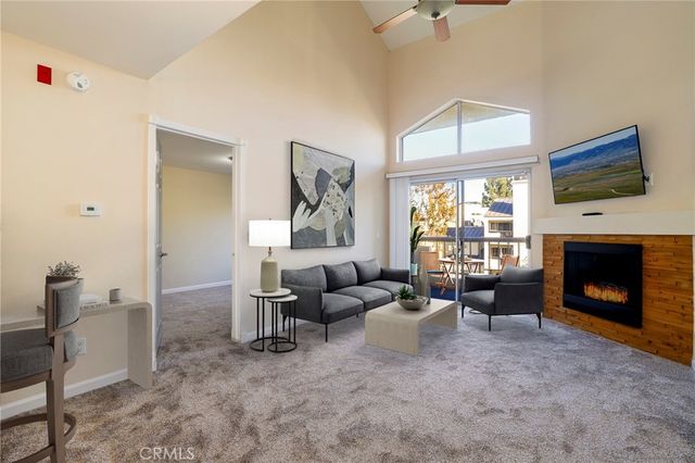 $449,000 | 5530 Owensmouth Avenue, Unit 306 | Woodland Hills