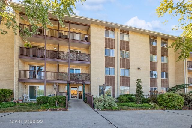 $190,000 | 640 Murray Lane, Unit 104 | Des Plaines