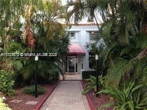 $2,000 | 215 30th Street, Unit 7 | Mid Beach