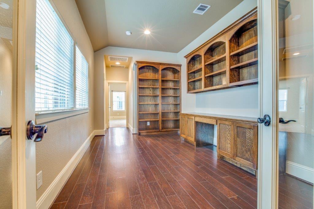 46 East Rafters Row The Woodlands TX 77380 Compass